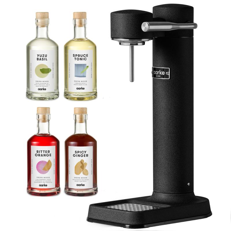 Carbonator 3 Sodavandsmaskine + Drink Mixer 4 Pak, Sort fra Aarke