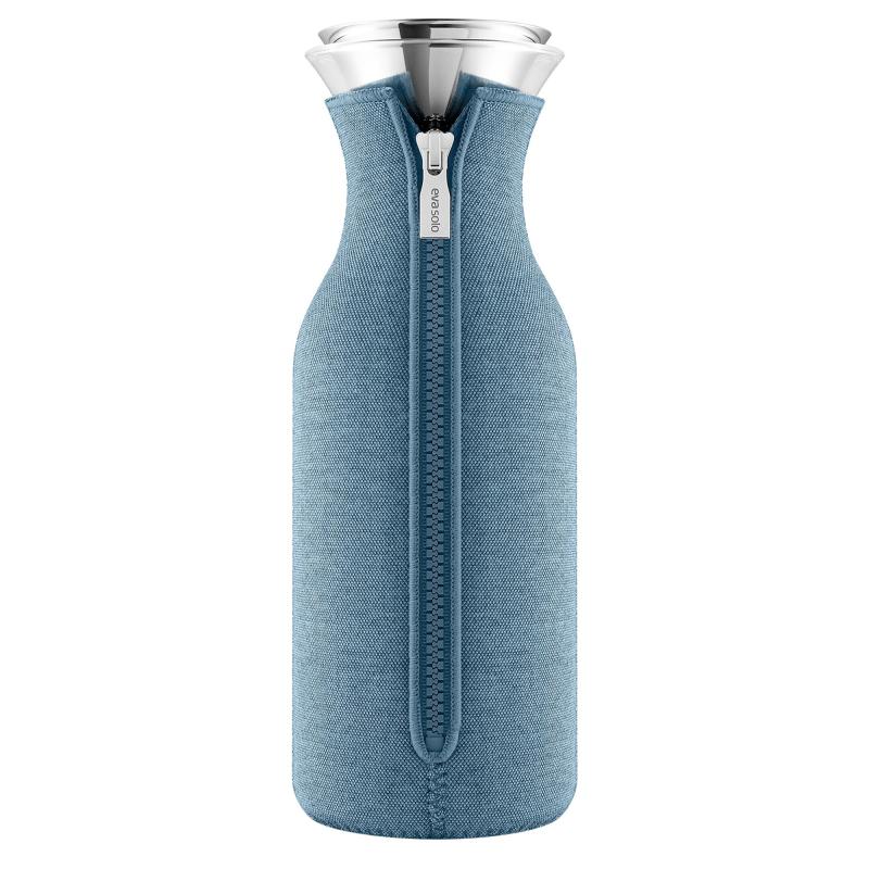 Køleskabskaraffel Med Vippelåg 1 Liter, Dusty Blue fra Eva Solo