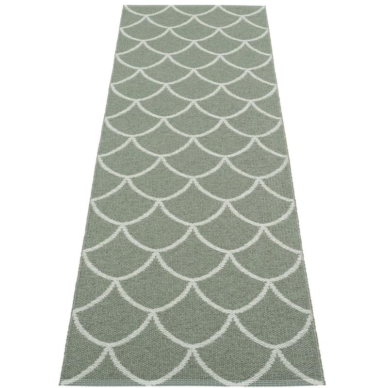 Gulvtæppe Kotte, 70 X 225 Cm., Army Sage fra Pappelina
